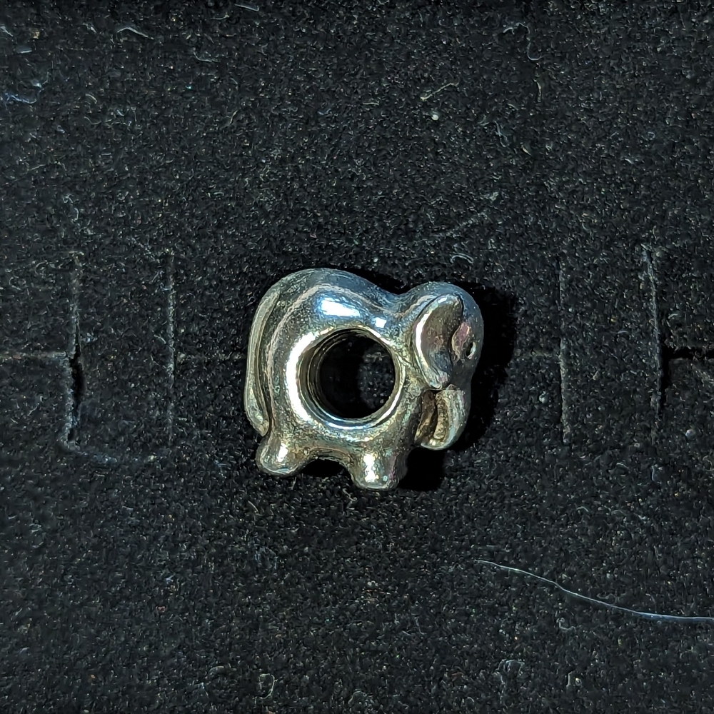 Pandora elephant charm - Picture 4 of 6